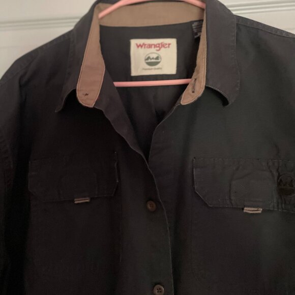 Men's Wrangler Shirt Like New Heavy Duty Black 100% Cotton Long Sleeves Size XL - Picture 6 of 6
